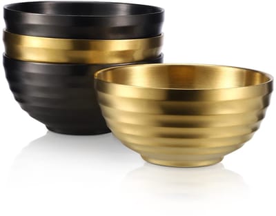 Dailygoods - Roestvrijstalen kommen - Dubbele isolatielaag - 4-delige set - Goud & Zwart - Vaatwasserbestendig - Ideaal voor noedelsoep en salade