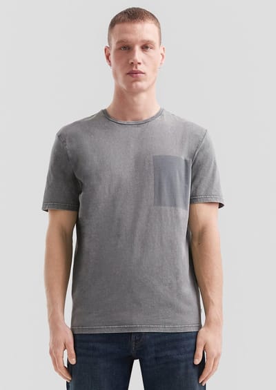 Verbleekt T-shirt met zak in schaduw effect QS