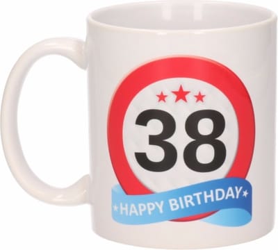 Beallatio Decorations - 38 jaar Verjaardag koffiemok - cadeau beker - stopbord print met happy birthday - 300 ml - keramiek - wit