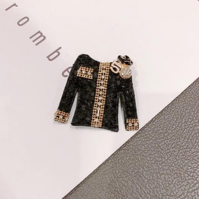 Vintage Handgemaakte Luxe Kleding Broche Kraag Mode Letter Parel Vrouw Gestreepte Broches Pin Vrouw Sieraden black
