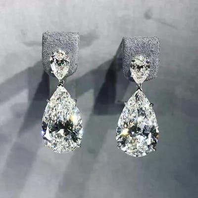 Huitan Eenvoudige en Elegante Hangende Oorbellen voor Vrouwen Kristallen Druppel Cubic Zirconia Luxe Bruids Oorbellen Trendy Sieraden gray