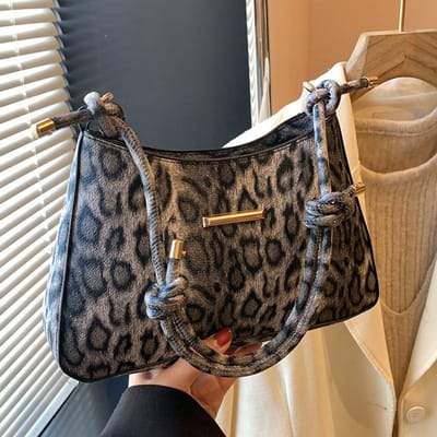 Sac Niche Sac à Main Nouvelle Mode Polyvalent Sac à Aisselle Femmes Ins Rétro Polyvalent Sac à Épaule Femmes black