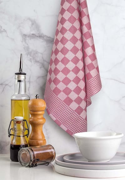 Treb Horecalinnen Theedoeken 65x65cm Rood Wit Geblokt 96 Stuks a € 1,59 per stuk exclusief btw Treb WS