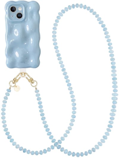 xoxo Wildhearts Bubbly case Ice Blue - Dusty Cord (lang) - Geschikt voor iPhone 15 Plus - Hoesje met bobbeltjes inclusief telefoonkoord - Krullende golfvorm - schokbestendig - Telefoonhoesje met koord - Koord ook afneembaar - Blauw