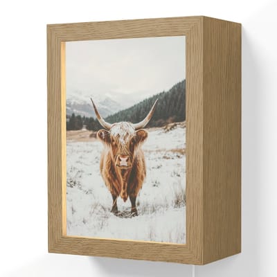 Wandlamp 15x20 cm - Oplaadbaar - Schotse Hooglander - Landschap - Sneeuw - Bergen - Winter - Wandlampen binnen woonkamer - Slaapkamer lamp met kabel - Decoratieve nachtlamp - Vloerlamp snoer