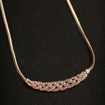 GoedeDoelen.Shop | Verzilverde Ketting WideBling | Ketting Met Strass Steentjes | Chique Ketting | Wellness-House