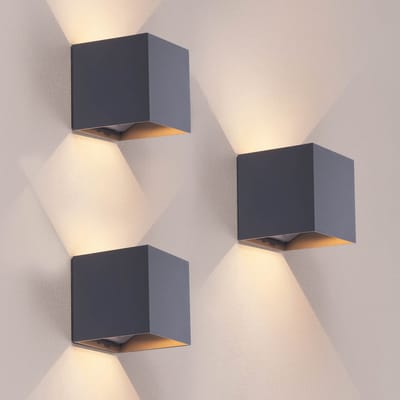 Ledvion - 3x USB Oplaadbare Wandlamp met Sensor – 4400 mAh – Antraciet – Draadloos – IP44 – Binnen & Buiten – Warm Wit Licht - Dag en nachtsensor