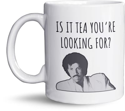 NietMokken.nl - Grappige mok Is It Tea You're Looking For? - Lionel Richie mok - Thee- en koffiemok met knipoog - Dubbelzijdig bedrukt - Vaatwasser- en magnetronbestendig