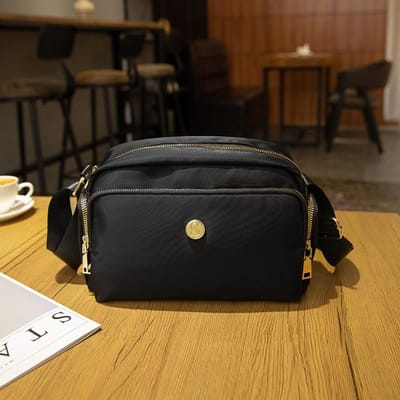 Nylon Tas Dames Brede Schouderbanden Zomer Nieuwe Mode Trendy Lichtgewicht Crossbody Tas Casual Eenvoudig Grote Capaciteit Schoudertas black