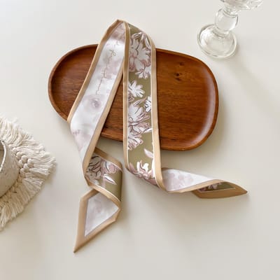 Été Fleurs Originales Décoration Féminine Sergé Long Ruban Attache Sac Ruban de Soie Ceinture pour Cheveux Petit Foulard brown
