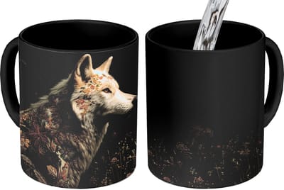 Magische Mok - Foto op Warmte Mokken - Koffiemok - Wolf - Bloemen - Natuur - Magic Mok - Beker - 350 ML - Theemok