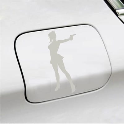 Bumpersticker - Vrouw Met Geweer - 8 X 16 - Zilver