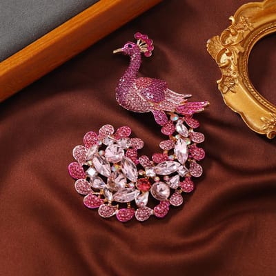 Vintage Luxe Volledig Kristal Pauw Prachtige Broche Spelden Voor Vrouwen Mannen High-end Overdreven Strass Feest Banket Speld black
