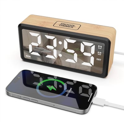 Digitale wekker met groot display, dimmer en snooze-functie