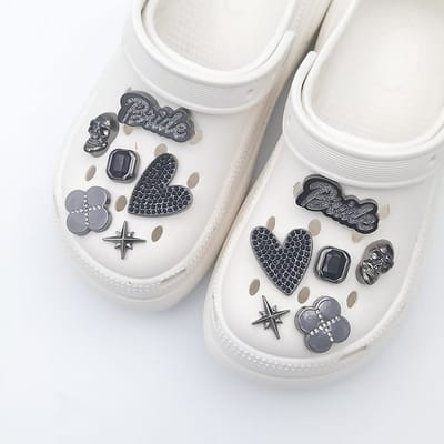Schoenaccessoires-geschikt voor crocs charms- geschikt voor crocs pins- geschikt voor crocs Accessoires- geschikt voor Crocs Jibbitz-12 Donkere Schedels