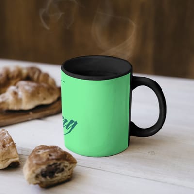 Magische Mok - Foto op Warmte Mokken - Koffiemok - c'est la fucking vie - Groen - Penseelstijl - Magic Mok - Beker - 350 ML - Theemok