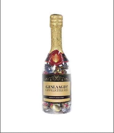 Drop - Champagnefles - Geslaagd Gefeliciteerd - Gevuld met Drop - In cadeauverpakking met gekleurd lint