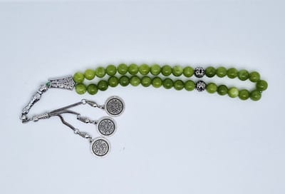 Handgemaakte tesbih "tasbih" natuursteen " Kraal Koreaanse jade" - Aantal kralen 33 - Diameter kralen 10 MM - met metaal tassel "model 9" - Een mooi cadeau-idee