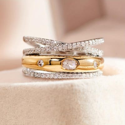 Glamoureuze Trouwringen voor Vrouwen Zirconia Verlovings X Kruis Ringen Witgoud Kleur Mode Feest Dagelijkse Sieraden 7 beige