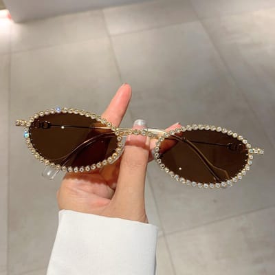 Klassiek Punk Luxe Designer Stijl Stijl Diamant Ovaal Zonnebrillen Brillen Dames Zon Zonnebrillen Voor Vrouwelijke UV400 Modieus Klein Brilmontuur