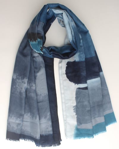 Kelli scarf- Accessories Junkie Amsterdam- Sjaal dames-Lange- Katoen- Shawl- Cadeau- Gestrept print- Blauw