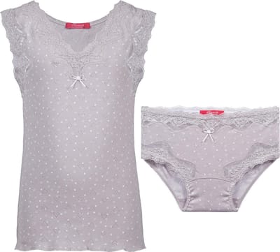 Exclusief Luxueus Kinder nachtkleding Hanssop, Meisjes, Katoenen ondergoed set, super zacht luxe licht taupe / beige ondergoed set gemaakt in een verfijnd lief hartjes ajour katoen, maat 116