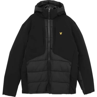 Lyle & scott wadded hybrid jas in de kleur zwart.