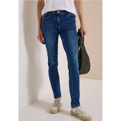 Mid waist slim leg jeans in een casual fit
