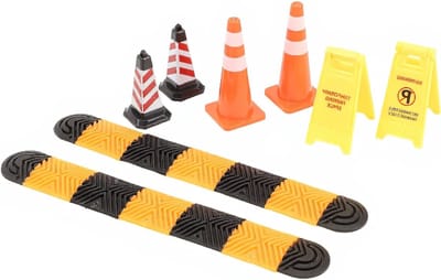Climbing Car Model Auto Accessoires voor Scx24, inclusief Snelheidsdrempels, IJscones en Waarschuwingsborden voor een Realistische Scene