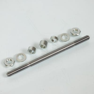 Teknix achterwielas voor bromfiets MBK 50 88 1960 tot 2002 d10mm l182mm / m10 p100 nieuw