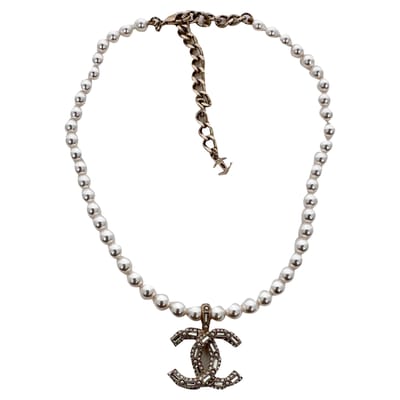 Chanel CC versierde parelketting met gouden strass-steentjes