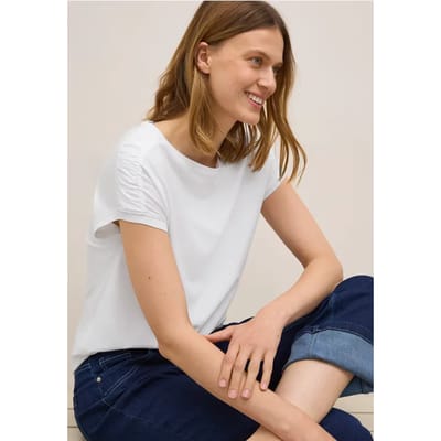 T-shirt met rimpels