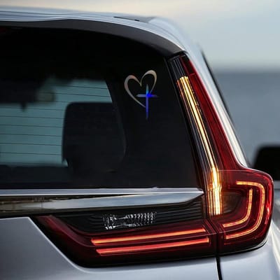 Autosticker Liefde Kruis Creatief Achterruit Decoratieve Sticker Achterbumper Sticker Waterdicht 22*15cm