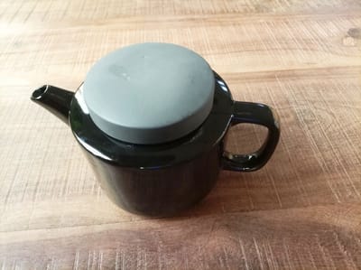 Floz Design aardewerk theepot zwart - mat en hoogglans combi - 950 ml - fairtrade