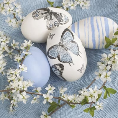 Lunch servetten Decoupage Eggs with Cherry Twigs - Daisy - 33x33 cm