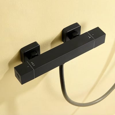 Auralum Max Thermostatische Douchekraan - Vierkante Douchemengkraan - met 38°C Veiligheidsknop - 15 cm Hartafstand - Inclusief koppelingen - Zwart