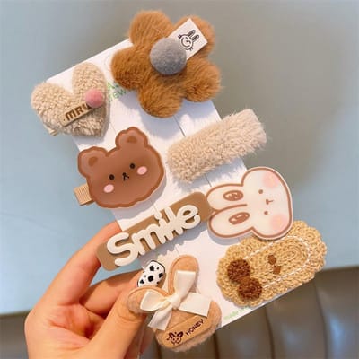 Lot de 8/9 épingles à cheveux en peluche colorées et mignonnes, en tricot, à carreaux, fruits, barrettes, pinces à cheveux pour ensembles d'accessoires pour cheveux brown