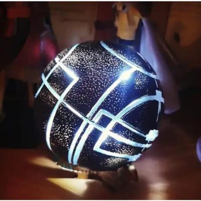Spel Assassin's Creed Appel van Eden Fruit met LED Licht Actiefiguur Speelgoed 10cm no box gray