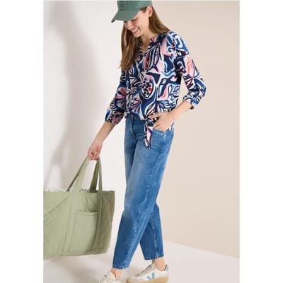 Shirt met 3/4 mouwen en knoopdetail