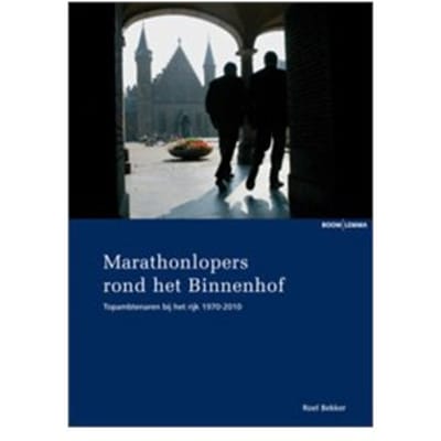 Marathonlopers Rond Het Binnenhof - Roel Bekker
