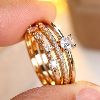 Ensemble de bagues de fiançailles en zircone blanche pour femme Anneaux de mariage vintage couleur or Bijoux de fête pour femmes 10