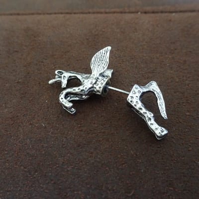GoedeDoelen.Shop  | Oorsteker Rashja zwart | Paarden Oorbel | Paarden Oorsteker | Love Horses | Paard | Oorbel
