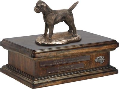 Border Terrier urn - gepersonaliseerde houten urn met hondensculptuur