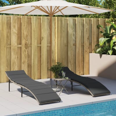 vidaXL - Ligbed - met - kussen - 55x199x50 - cm - poly - rattan - lichtgrijs