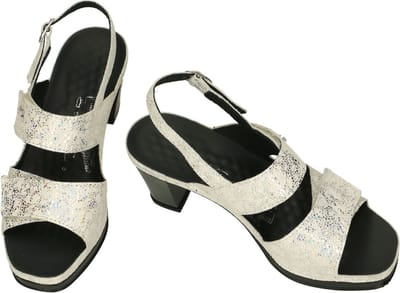 Vital -Dames - off-white/ecru/parel - sandalen - maat 40