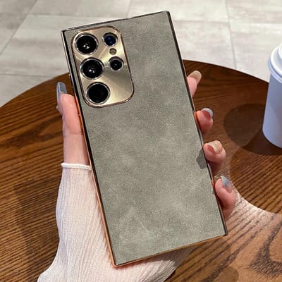 Luxe Vergulde Matte Suède Lederen Hoes Voor Samsung Galaxy S25 S24 Ultra S23 S22 Plus Camera Bescherming Schokbestendige Bumper Cover For S23