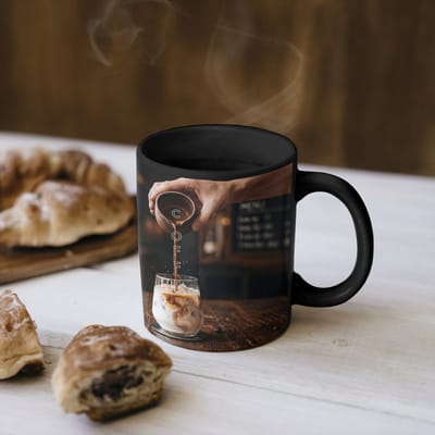 Magische Mok - Foto op Warmte Mokken - Koffiemok - Espresso - Melk - Café - Magic Mok - Beker - 350 ML - Theemok