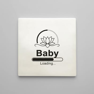 Baby Loading Decoratieve Keramische Tegel 15x15 cm – Schattige Baby Aankondiging Tegel met Lotus Design | Babykamer & Kraamcadeau