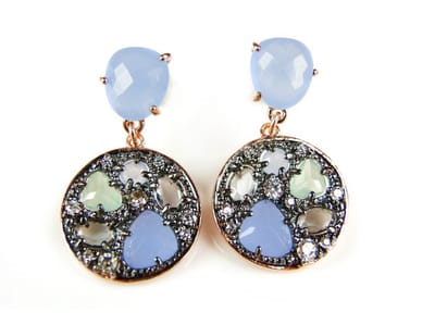Oorringen Model Colorfull Shine zilveren oorringen oorbellen roos goud verguld gezet met blauwe stenen