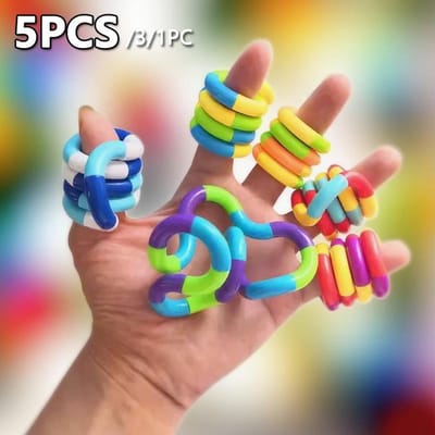 5 Stuks Gedraaide Ring Magische Fidget Truc Touw Educatie Stressverlichting Speelgoed voor Kind Verjaardagsfeestje Bedankjes School Beloningen Goodie Bag blue